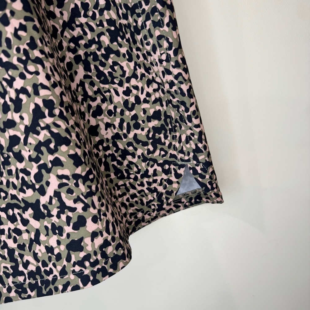 Chico's‎ Zenergy Skort - Black Tan Green Animal Print - Size 1.5 / US 10 - EUC - Picture 5 of 10